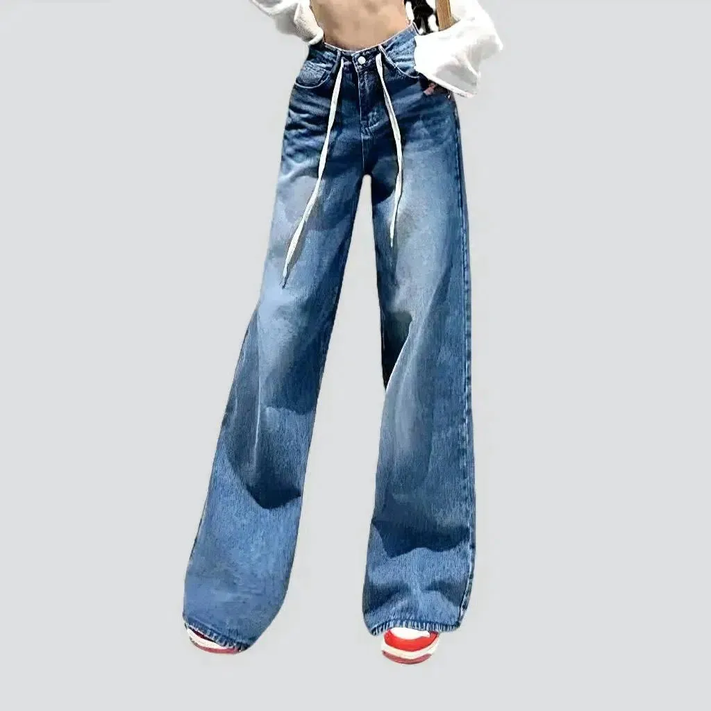 Baggy women's low-waist jeans