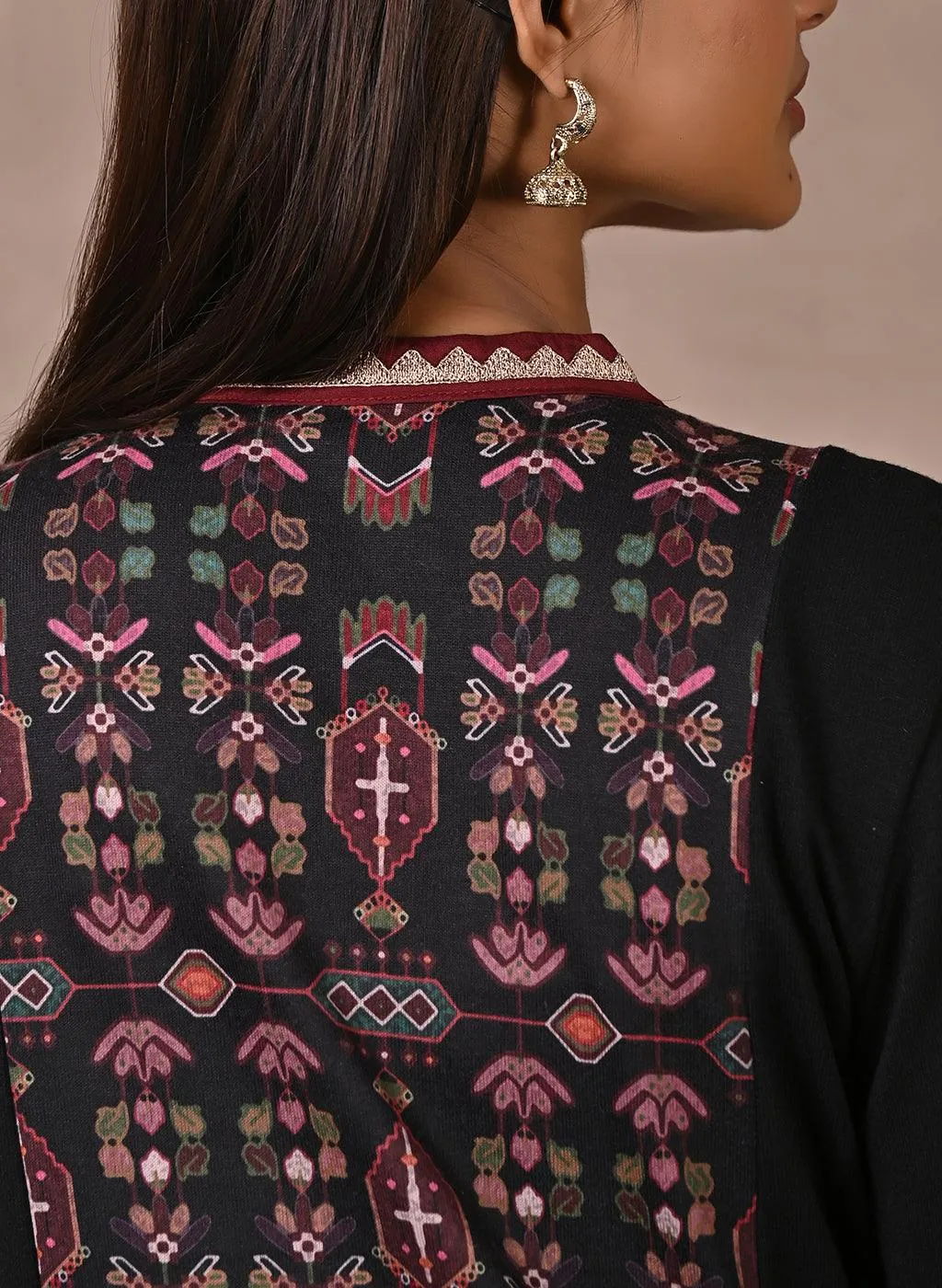 Black Solid Kurta with Tribal Embroidery and Curved Hem