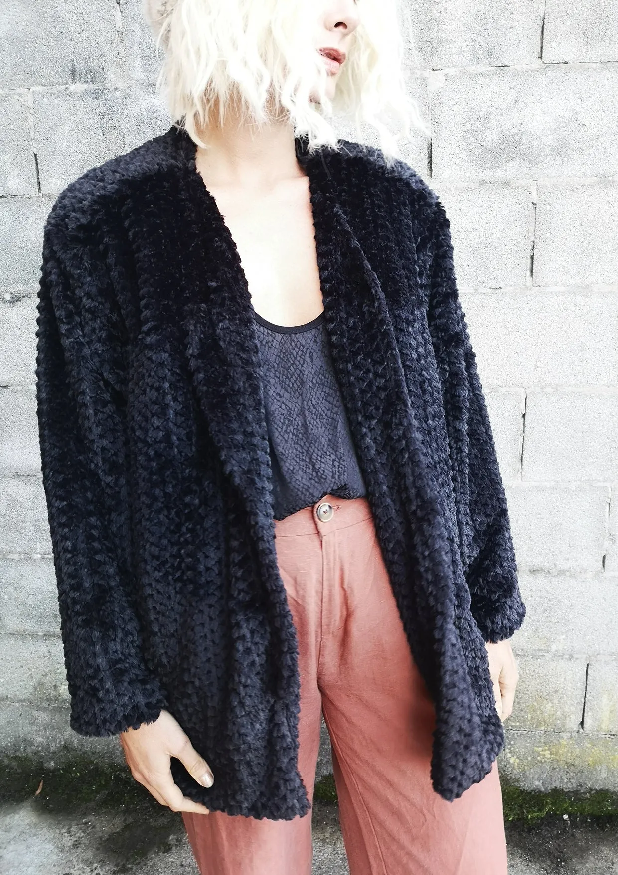 CARDIGAN - FAUX FUR black