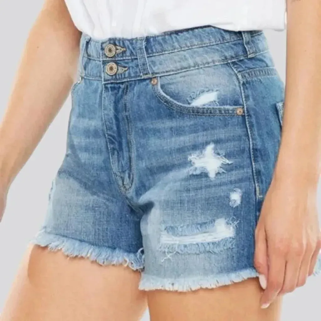 Grunge raw-hem women's jean shorts