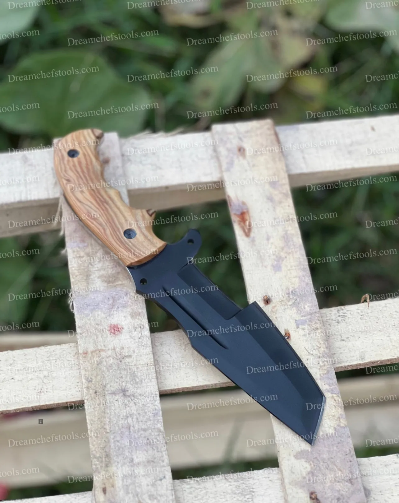 Handmade d2 powder coat tracker knife