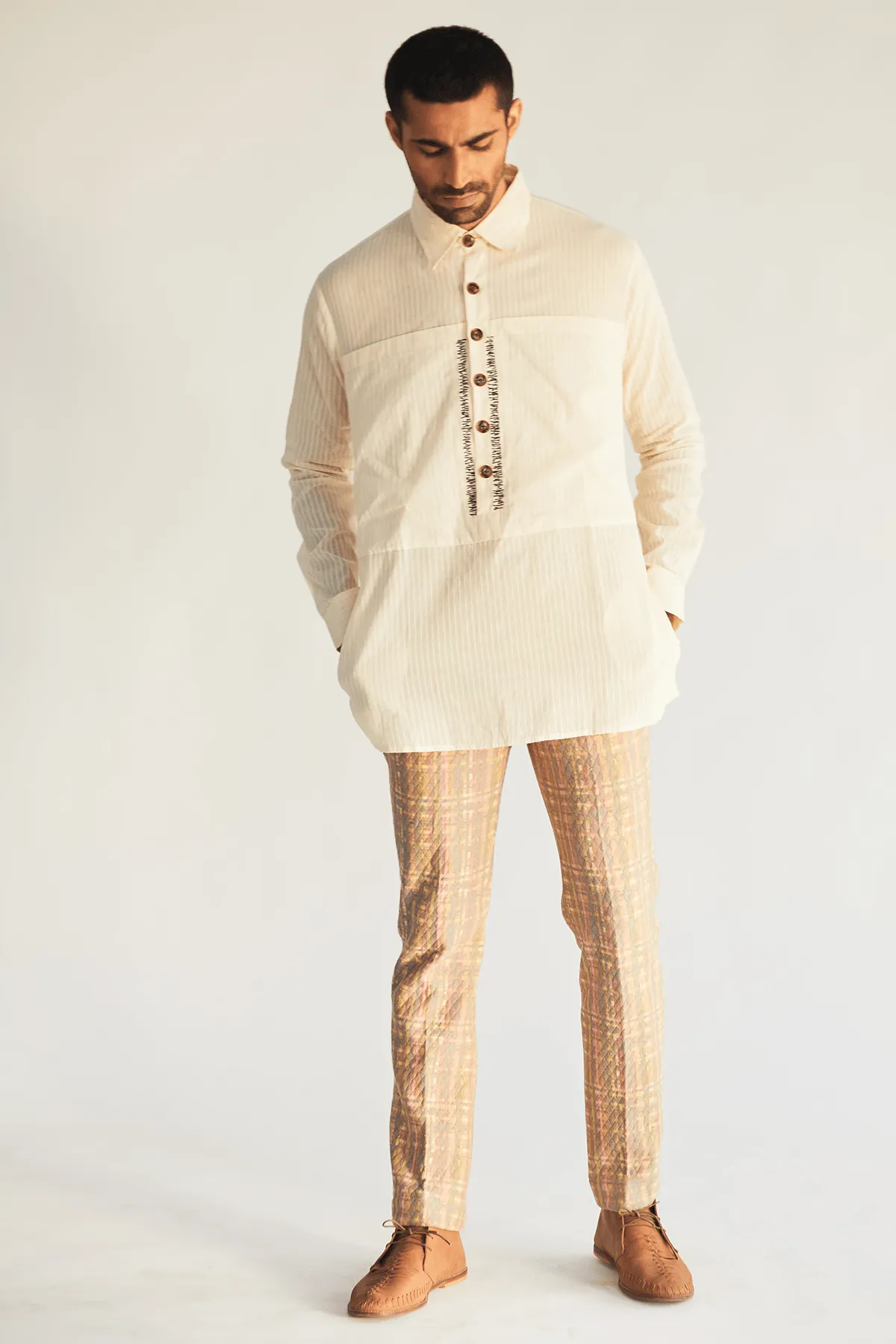 Ivory Long Shirt Jacket with Shirt and Mesh Faded Print Pants