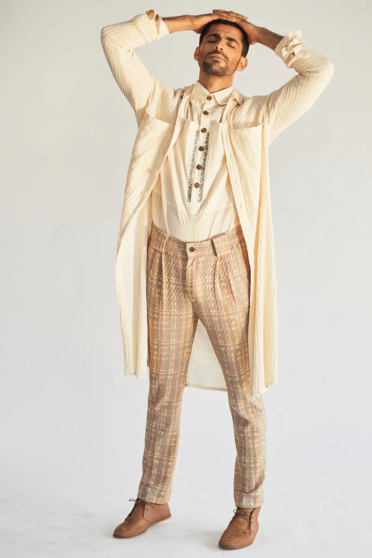 Ivory Long Shirt Jacket with Shirt and Mesh Faded Print Pants