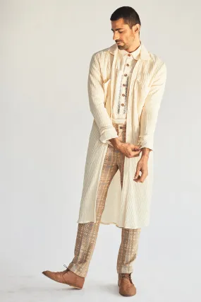 Ivory Long Shirt Jacket with Shirt and Mesh Faded Print Pants