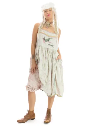 Magnolia Pearl 149 Bird Bellisima Slip