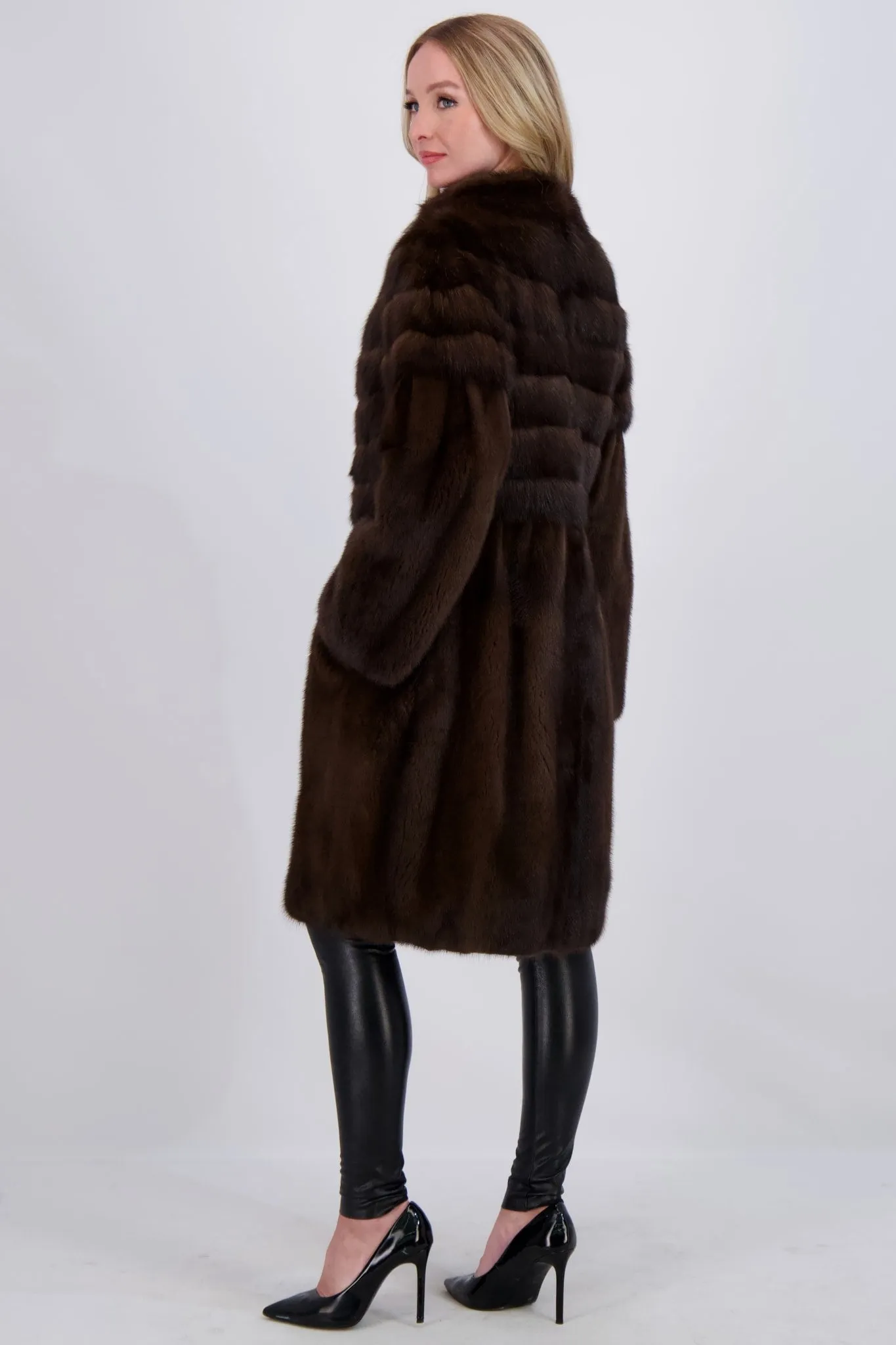 MINK SHORT COAT WITH SABLE