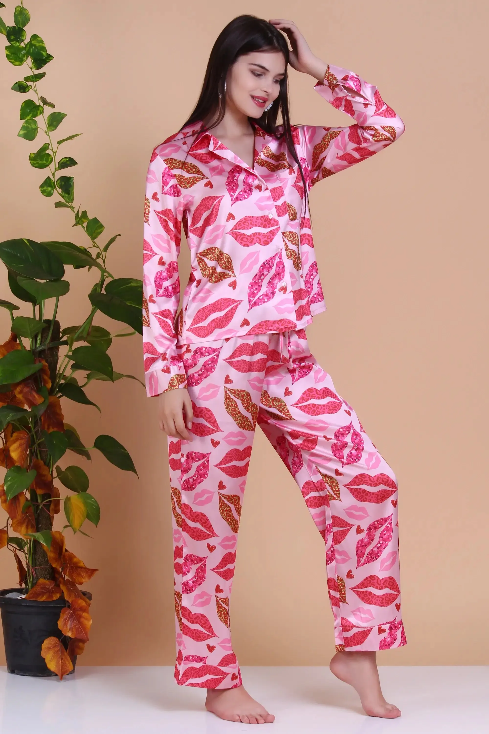 Pink Kiss Lips Women's Soft Pajama Sets Long Sleeve Shirt And Pant Sleepwear