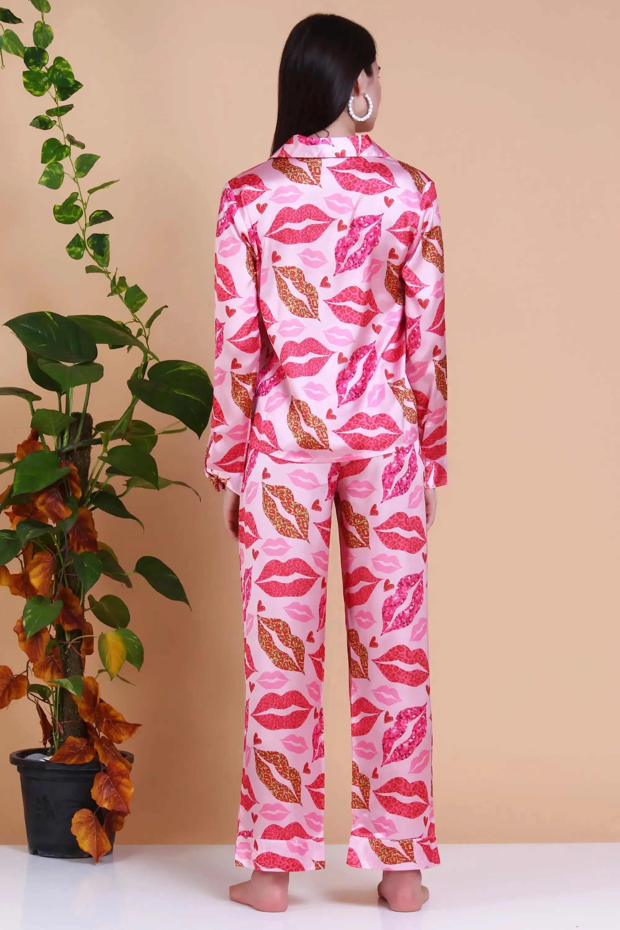 Pink Kiss Lips Women's Soft Pajama Sets Long Sleeve Shirt And Pant Sleepwear