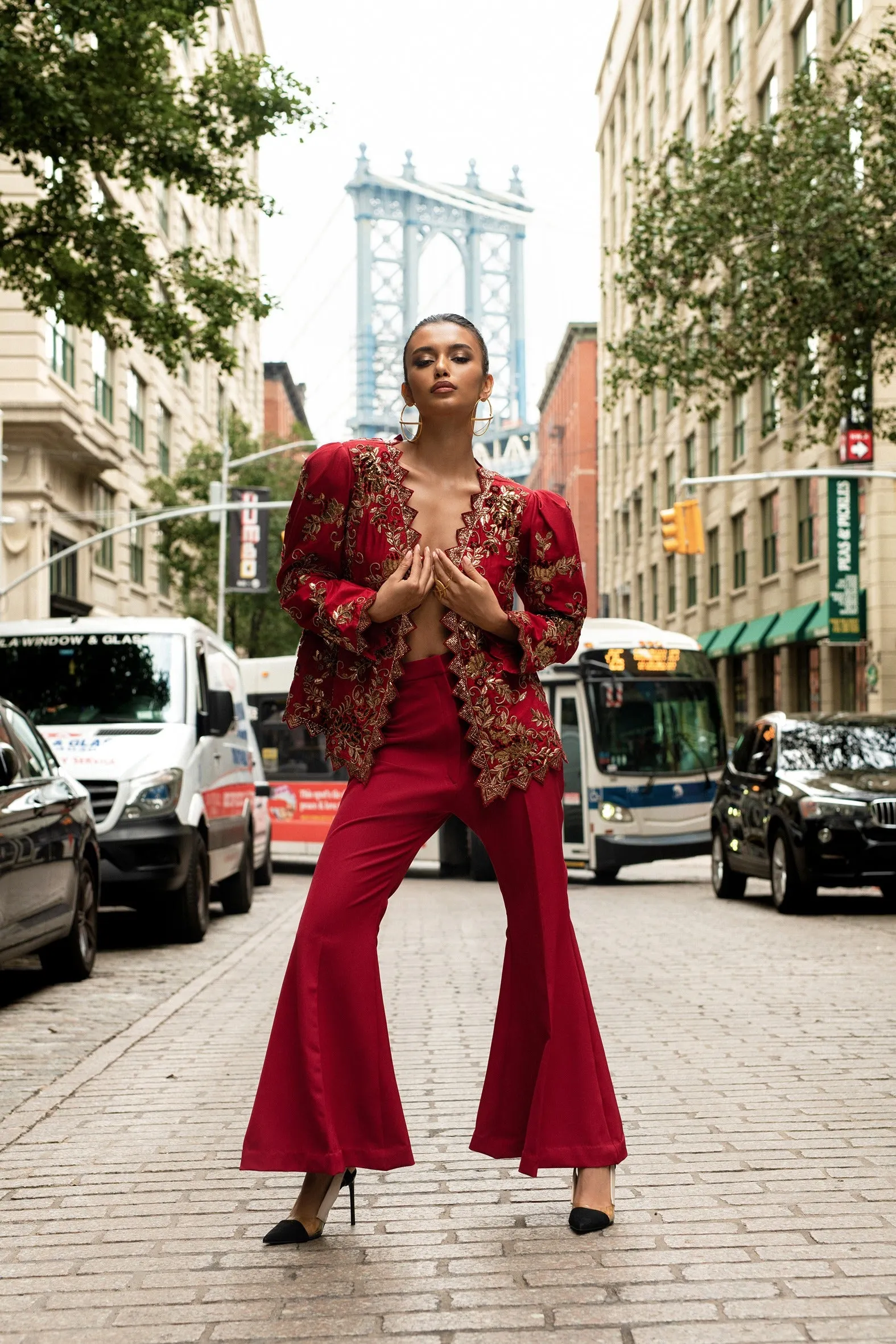 Red silk embroidered jacket set with bustier