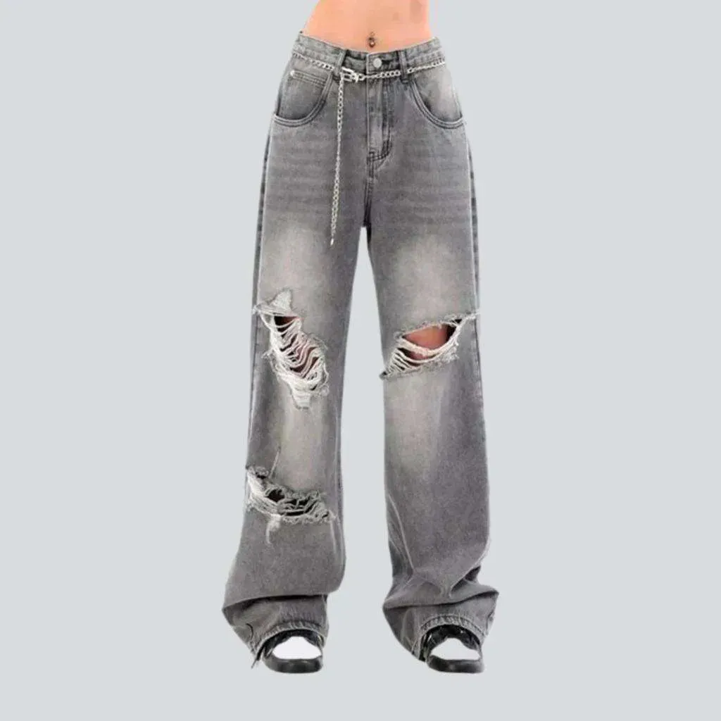 Sanded grunge jeans
 for women