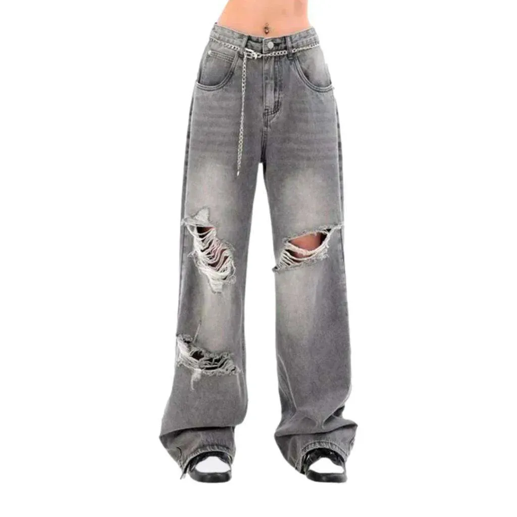 Sanded grunge jeans
 for women