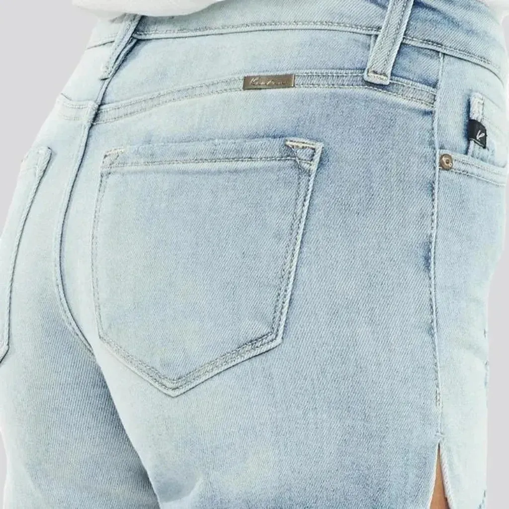 Straight tall-waisted jean shorts for ladies