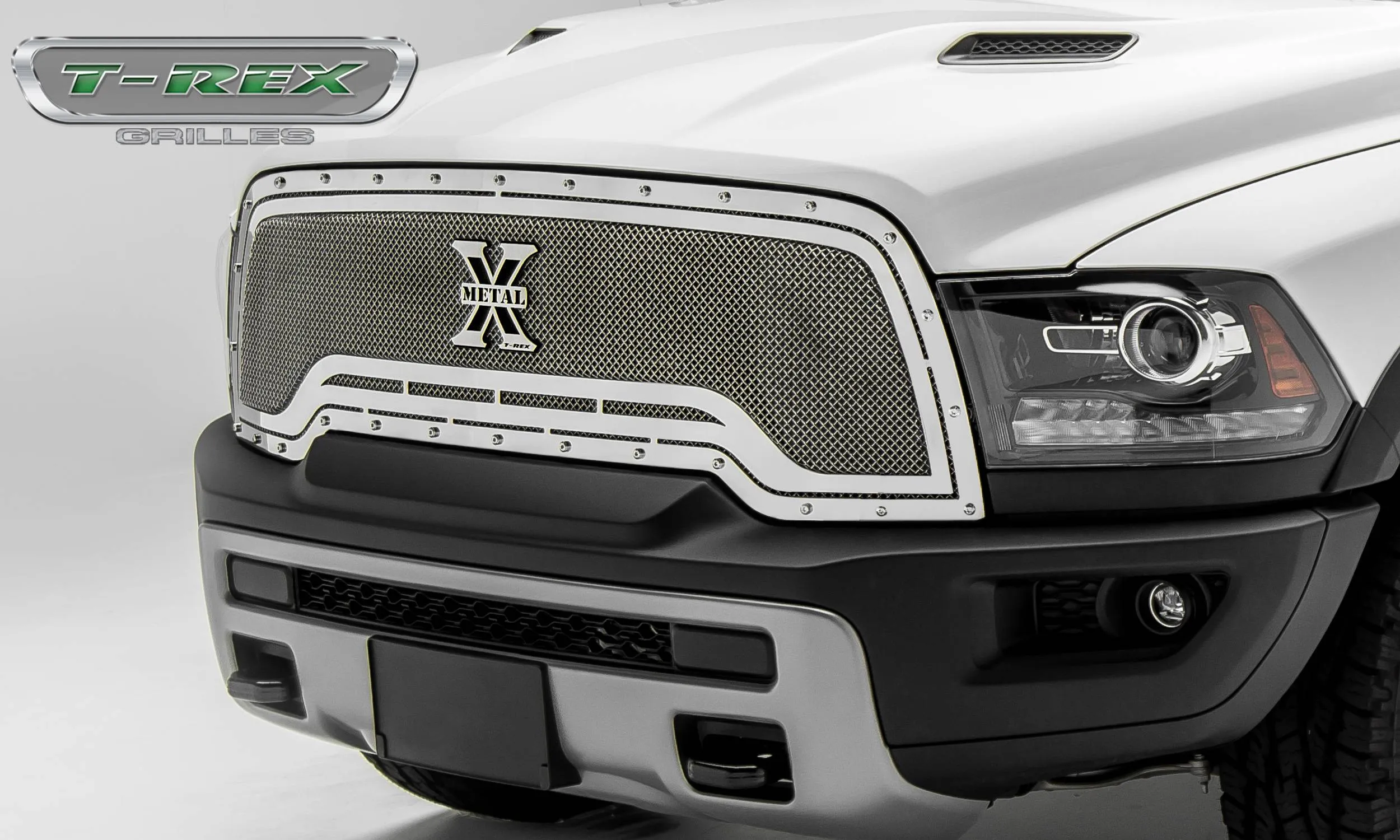 T-REX X Metal Series, 1 Piece Grilles - Polished - 2015-2018 Ram 1500