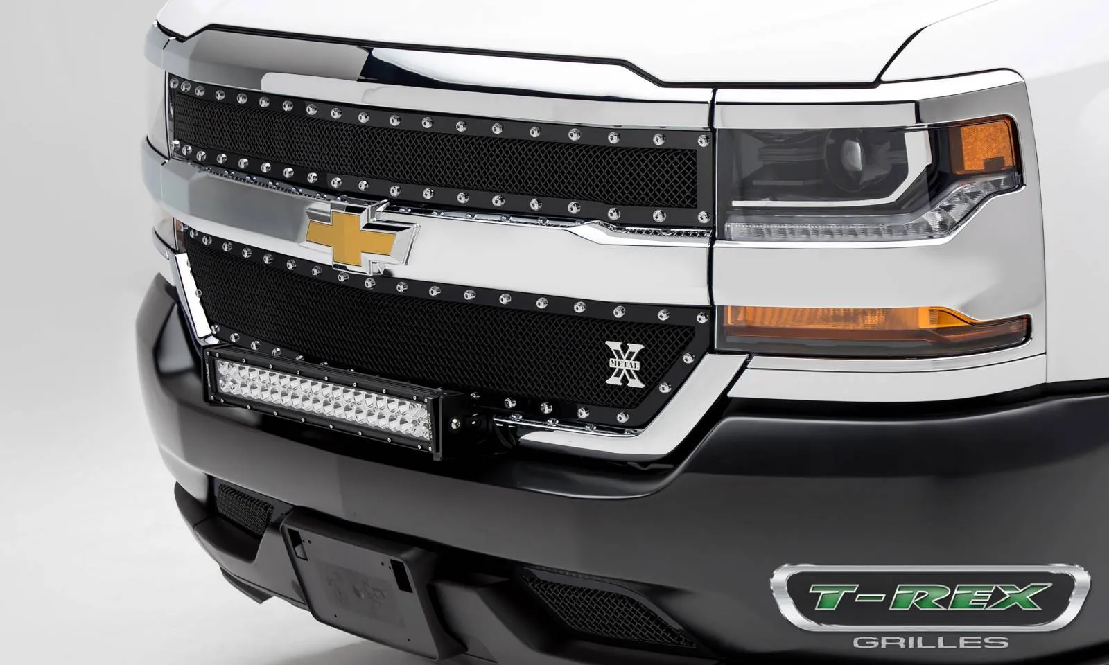 T-REX X Metal Series, 2 Piece Overlay Grilles - 2016-2018 Chevy 1500