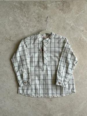 White checks kurta shirt