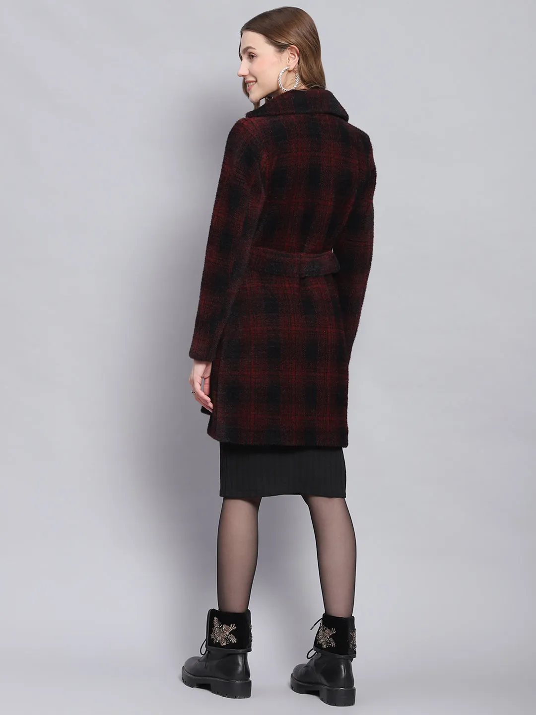 Women Red Check Lapel Collar Full Sleeve Coats